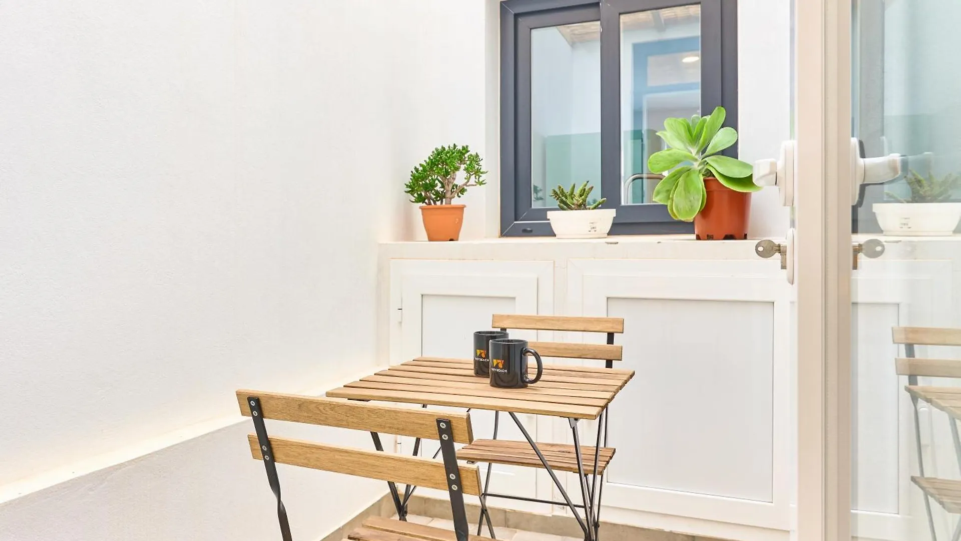 Weybeach 6 - New, Modern, Stylish, Fully Equipped La Santa 0*,  España